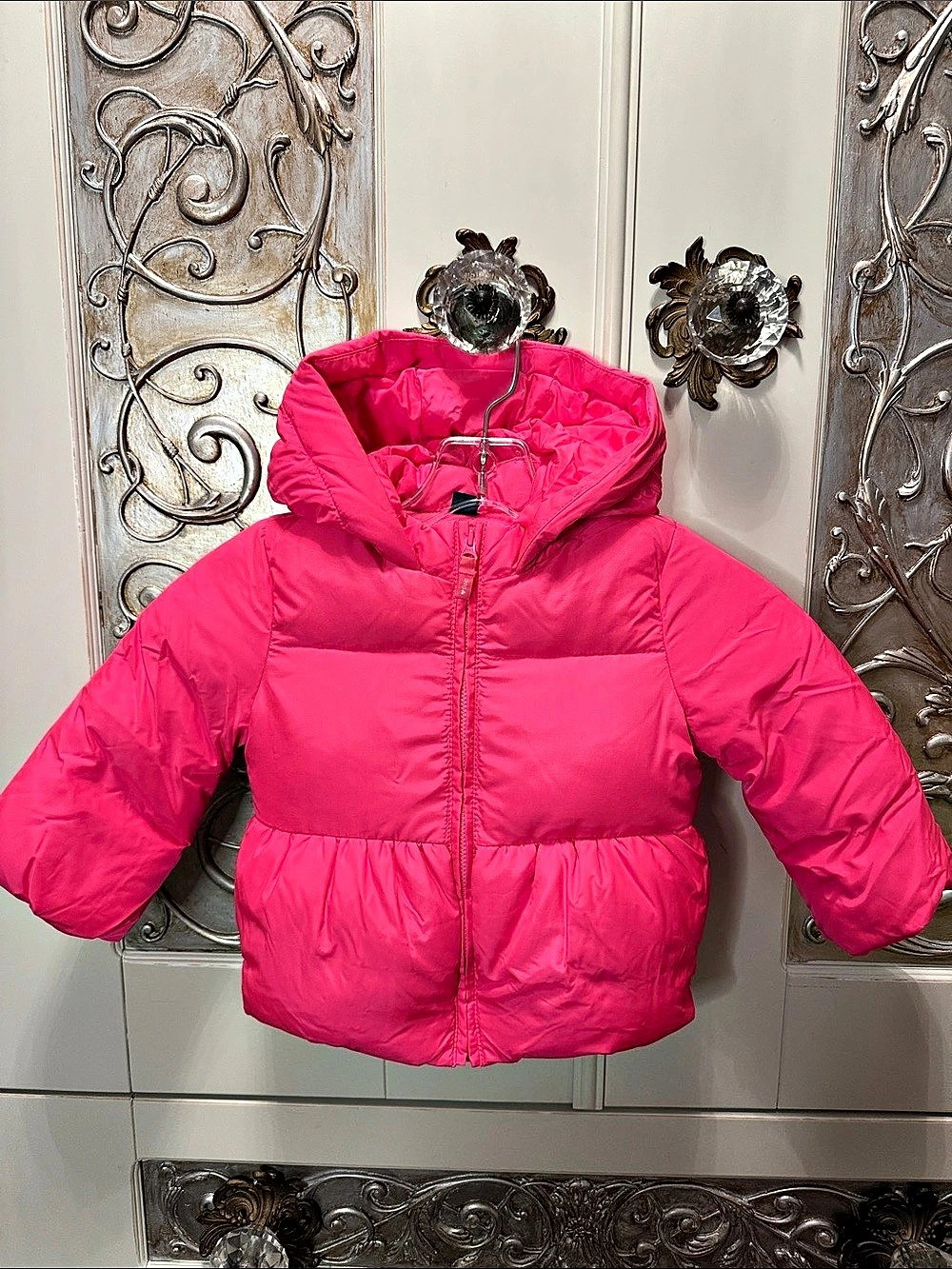 EUC Baby Gap Puffer Jacket vibrant Pink Girls 2T